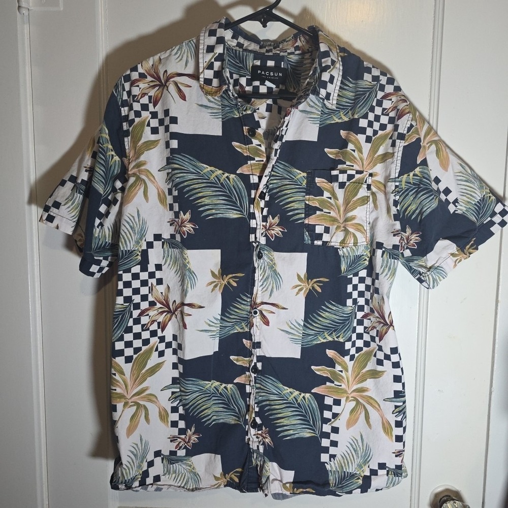 PacSun Men's Button Down Shirt Short Sleeve Tropical Floral Leaves XL‎